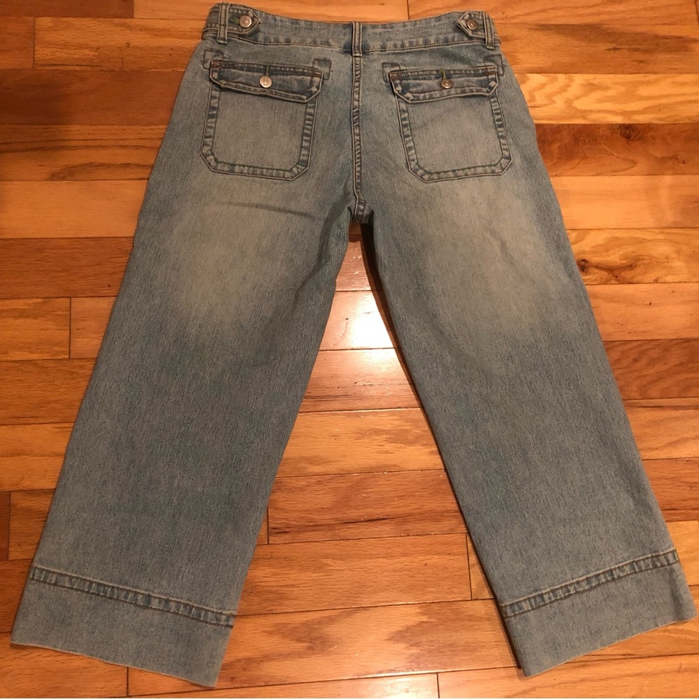 Cabi Denim Capris - Size 8 - Picture 2 of 8
